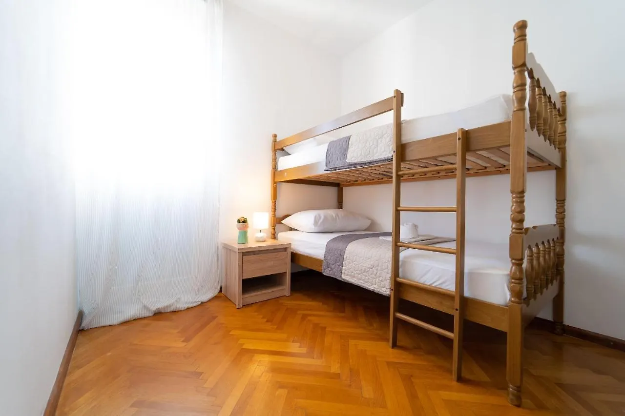 Apartment Ridulin Split